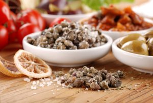 Capperi: pianta, proprietà, benefici e ricette