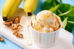 Gelato alla banana, veloce, goloso, perfetto per l’estate
