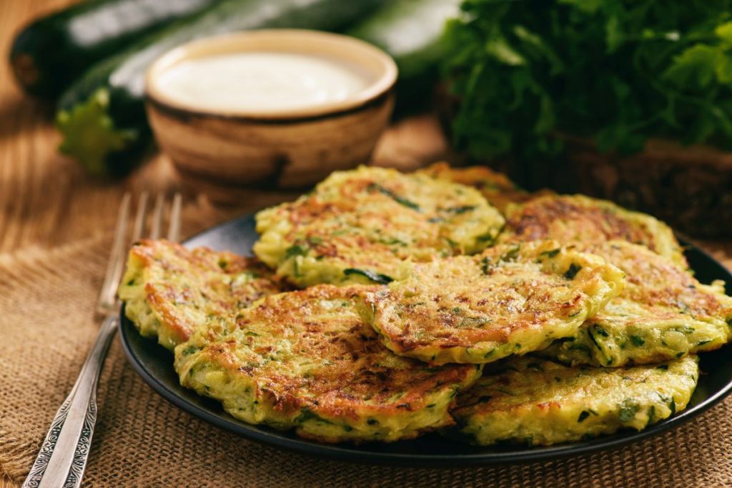 frittelle di zucchine ricette e varianti dello stuzzichino