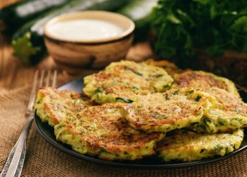 frittelle di zucchine ricette e varianti dello stuzzichino