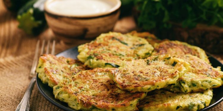 frittelle di zucchine ricette e varianti dello stuzzichino