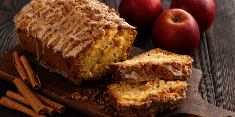 Plumcake alle mele, un dolce fatto in casa goloso e facile