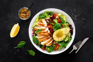 Nutrizione 7 Carne di pollo: che cos’è, valori nutrizionali e calorie dei diversi tagli, benefici, le migliori ricette