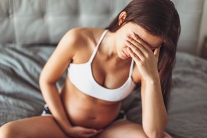 Nausea in gravidanza: sintomi e disturbi, quali sono le cause, quando passa e quando preoccuparsi, cure e rimedi