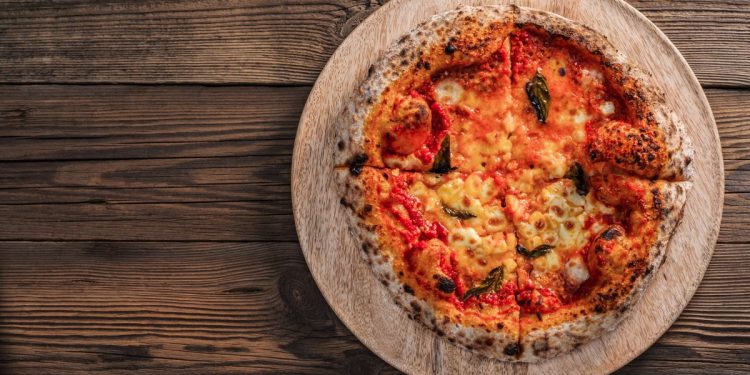 pizza con lievito madre ricetta e suggerimenti