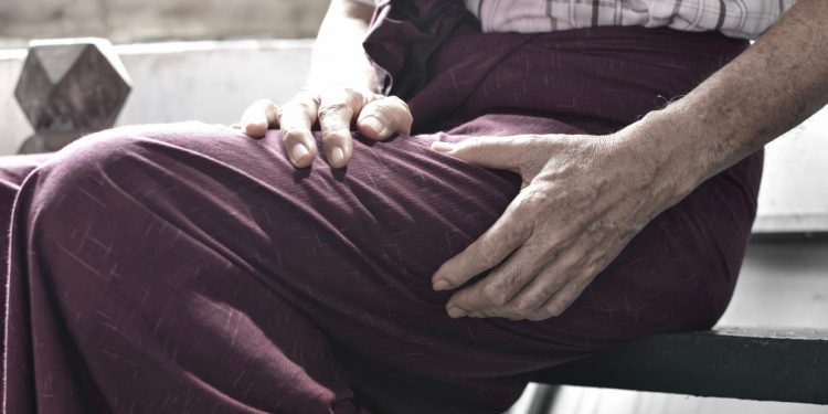 sarcopenia: cos'è, sintomi,cause, soggetti a rischio, diagnosi e prevenzione