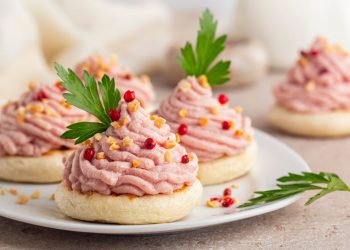 Mousse di mortadella, la spuma saporita per i tuoi antipasti