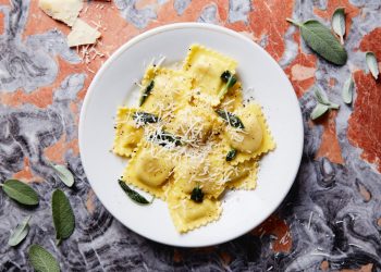 Ravioli burro e salvia un primo goloso e veloce