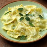 Ravioli burro e salvia ricetta