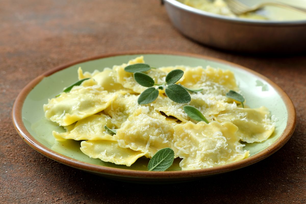 Ravioli burro e salvia le varianti