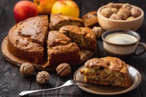 Torta di mele e cioccolato, la ricetta di un dolce goloso