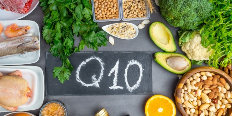 coenzima Q10: che cos'è, proprietà e benefici, alimenti, ricchi, integratori, fabbisogno e controindicazioni
