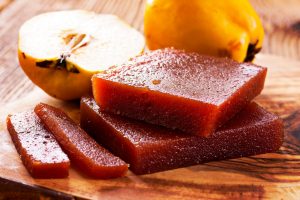 Cotognata, il dolcetto goloso alle mele cotogne facile da preparare