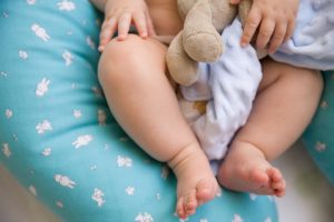 Cuscino allattamento: cos’è, come utilizzarlo e i migliori selezionati da Melarossa