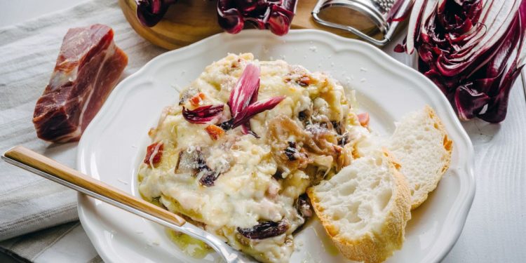 Lasagne al radicchio un primo completo e appetitoso