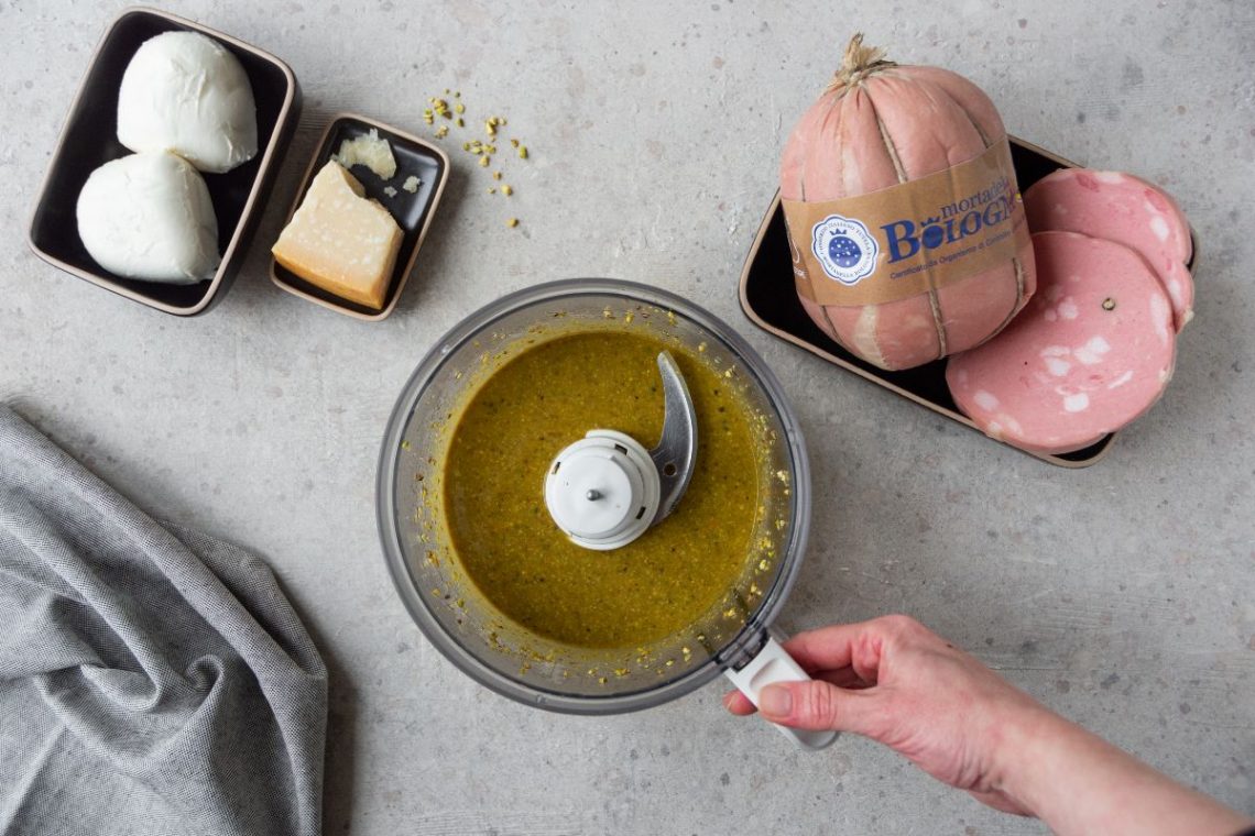 Pistacchi Pistachios Snack Sano Dadi - Pistacchi Colorati In Ciotola Su - Foto 5