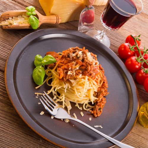 Spaghetti con Salame Cacciatore Italiano