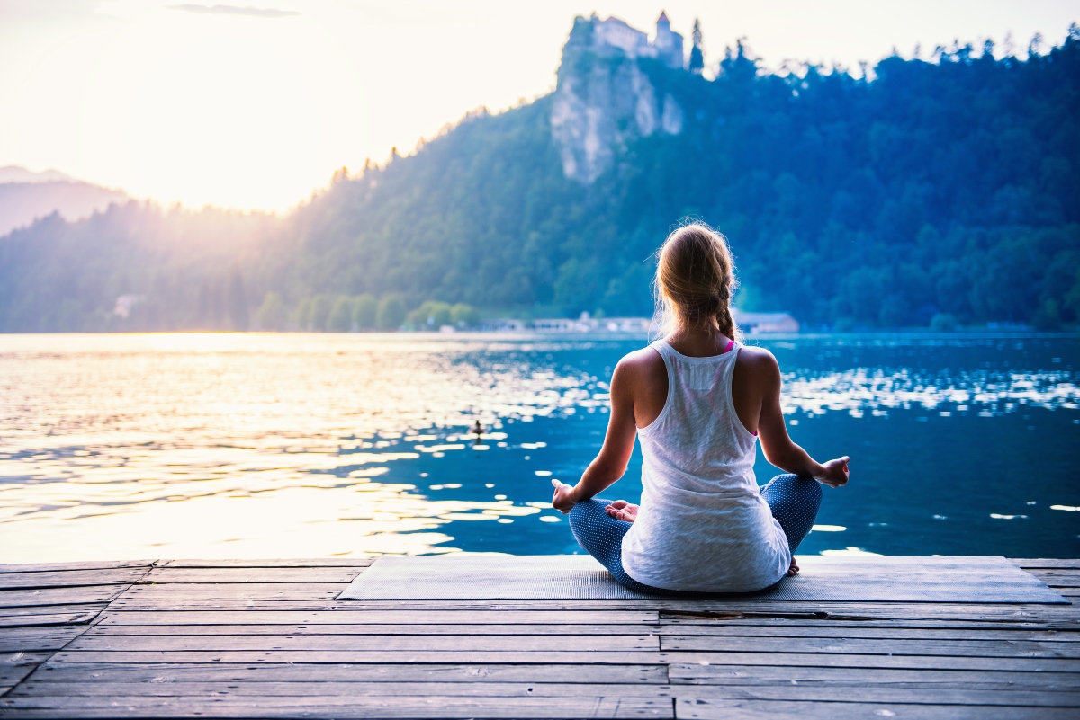 benefici dello yoga  contro lo stress