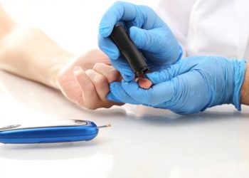 diabete di tipo 2: che cos'è, cause, sintomi, diagnosi, cure e prevenzione