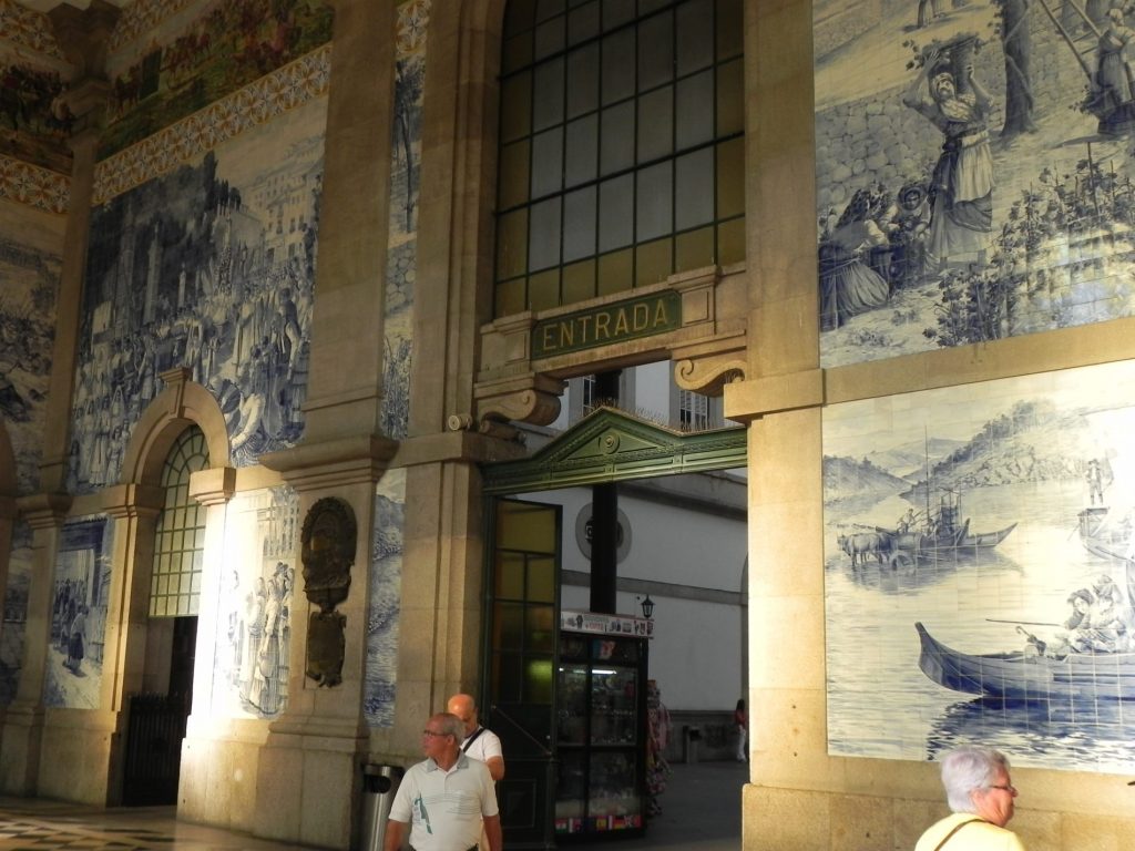 gli azulejos della stazione ferroviaria 2