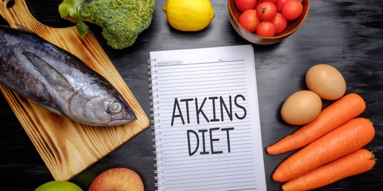 dieta atkins: che cos'è, come funziona, benefici, esempio di menù, controindicazioni