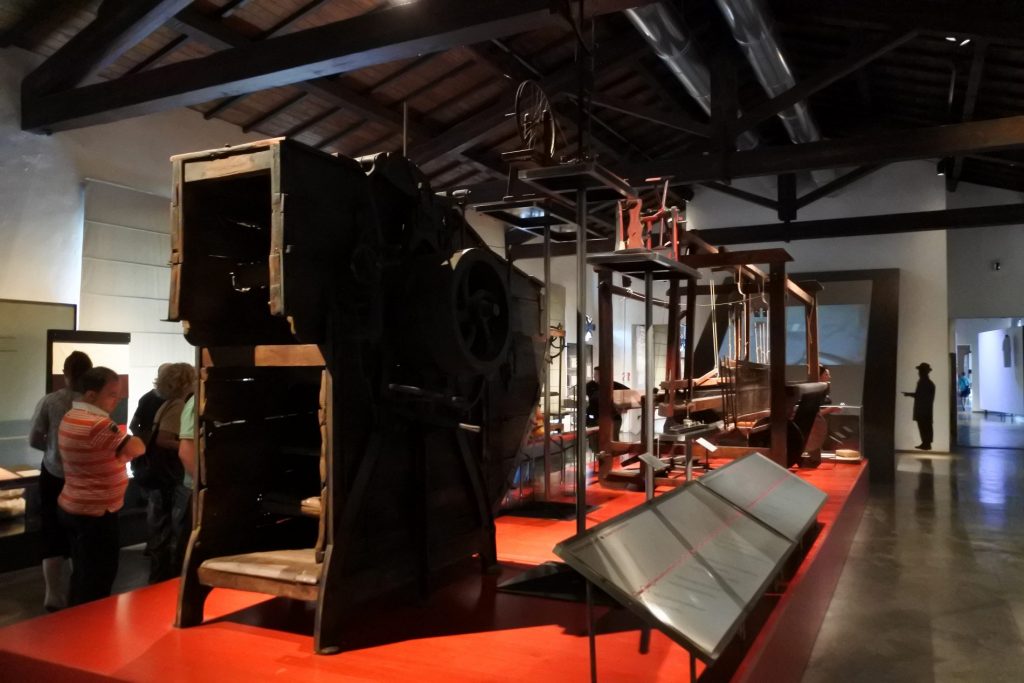 prato museo del tessuto 1