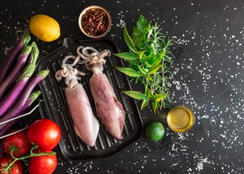 calamari: cosa sono, calorie e valori nutrizionali, benefici, come pulirli, le migliori ricette