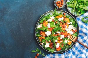 Pesche: proprietà nutrizionali, benefici e ricette per gustarle