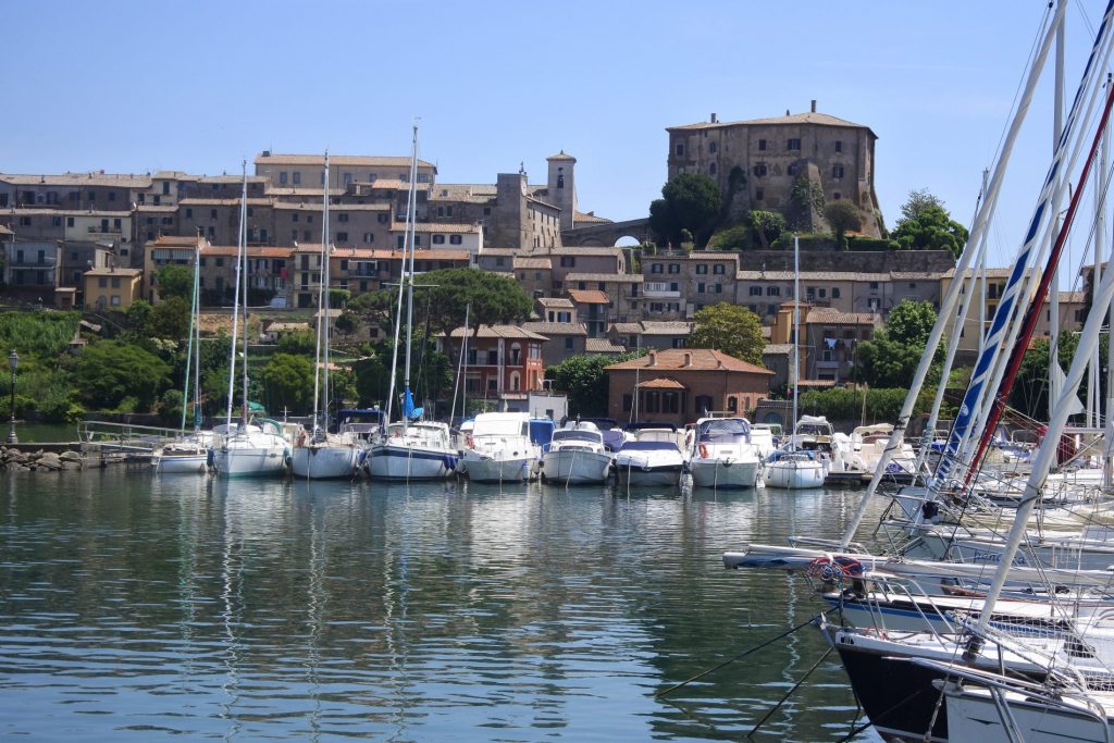 capodimonte rocca con borgo