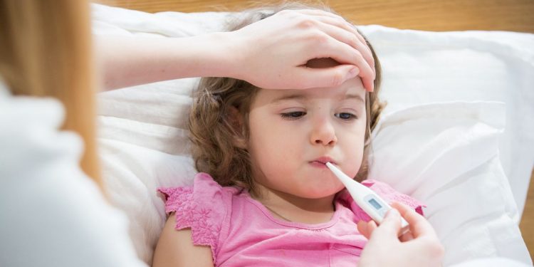 Mononucleosi nei bambini: sintomi e come si cura