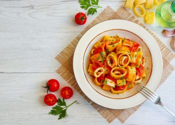 pasta con calamari