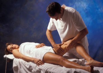 massaggio svedese: Che cos'è, tecnica e benefici, guida e controindicazioni