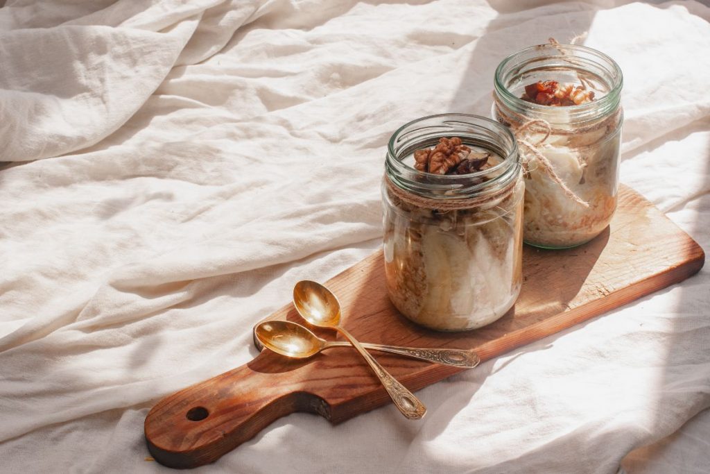 Overnight oats: la ricetta del porridge d'avena freddo 2 overnight oats