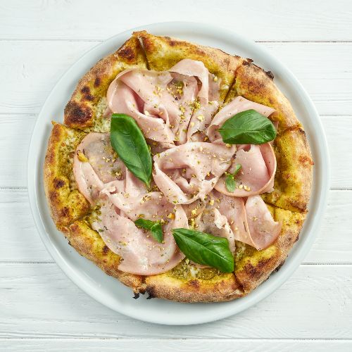 Pizza con Mortadella e zucchine una ricetta gourmet Melarossa