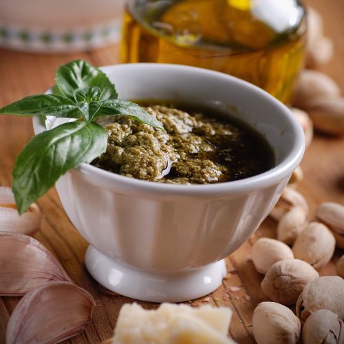 Pesto di pistacchi la ricetta per farlo a casa Melarossa