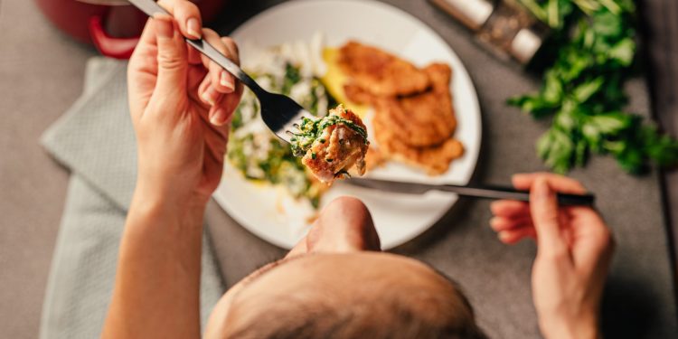 dieta 1400 calorie: che cos'è, come funziona, che cosa mangiare e cosa evitare, limiti