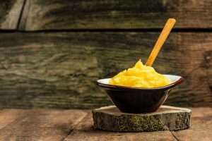 Burro Ghee: cos’è, proprietà, perché fa bene, usi in cucina