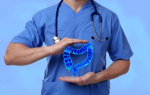 Infarto intestinale: che cos’è, cause e sintomi, come riconoscerlo in tempo, cure