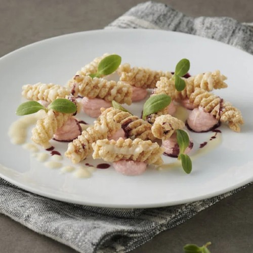 Pasta con mousse di Mortadella Bologna IGP, pistacchio e stracciatella