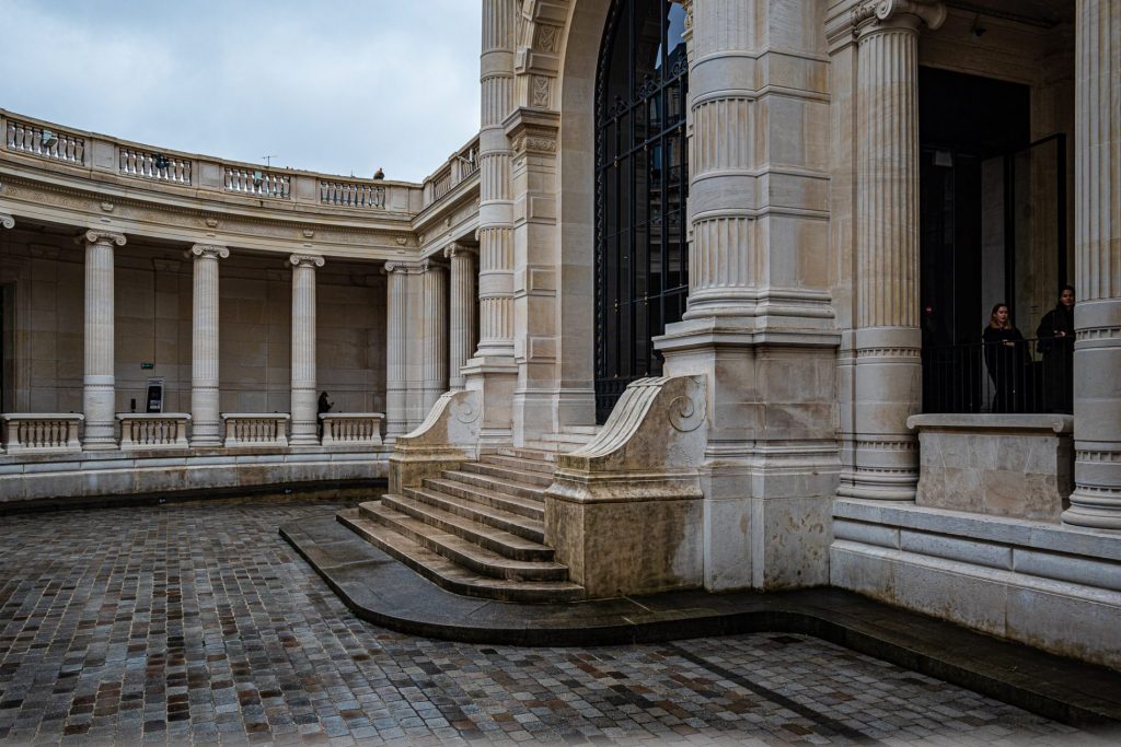 il palazzo Galliera e il giardino 3