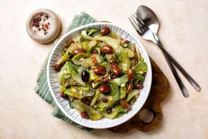 Scarola: proprietà, benefici, come cucinarla, le migliori ricette
