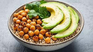Sorgo, il cereale senza glutine: valori nutrizionali, come cuocerlo, usi in cucina e benefici