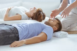 Bioenergetica: che cos’è, a cosa serve, come funziona la terapia, benefici