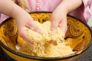Il cous cous fa ingrassare? Scopri le calorie e quanto mangiarne per non ingrassare
