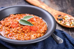 Lenticchie in umido: la ricetta con pancetta