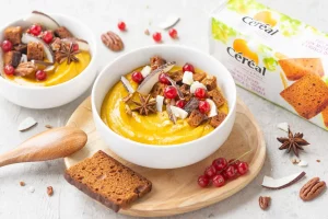 Pumpkin breakfast bowl al pain d’epices