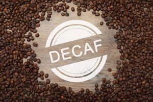 Caffè decaffeinato: cosa devi sapere sulla bevanda senza caffeina