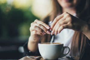 Edulcoranti o dolcificanti: cosa sono, elenco, calorie, fanno male alla salute?