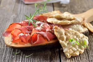 Speck: valori nutrizionali, benefici, ricette