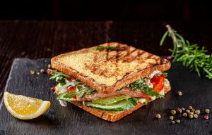 Come tostare il pane velocemente e senza bruciarlo?